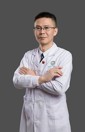 张亮