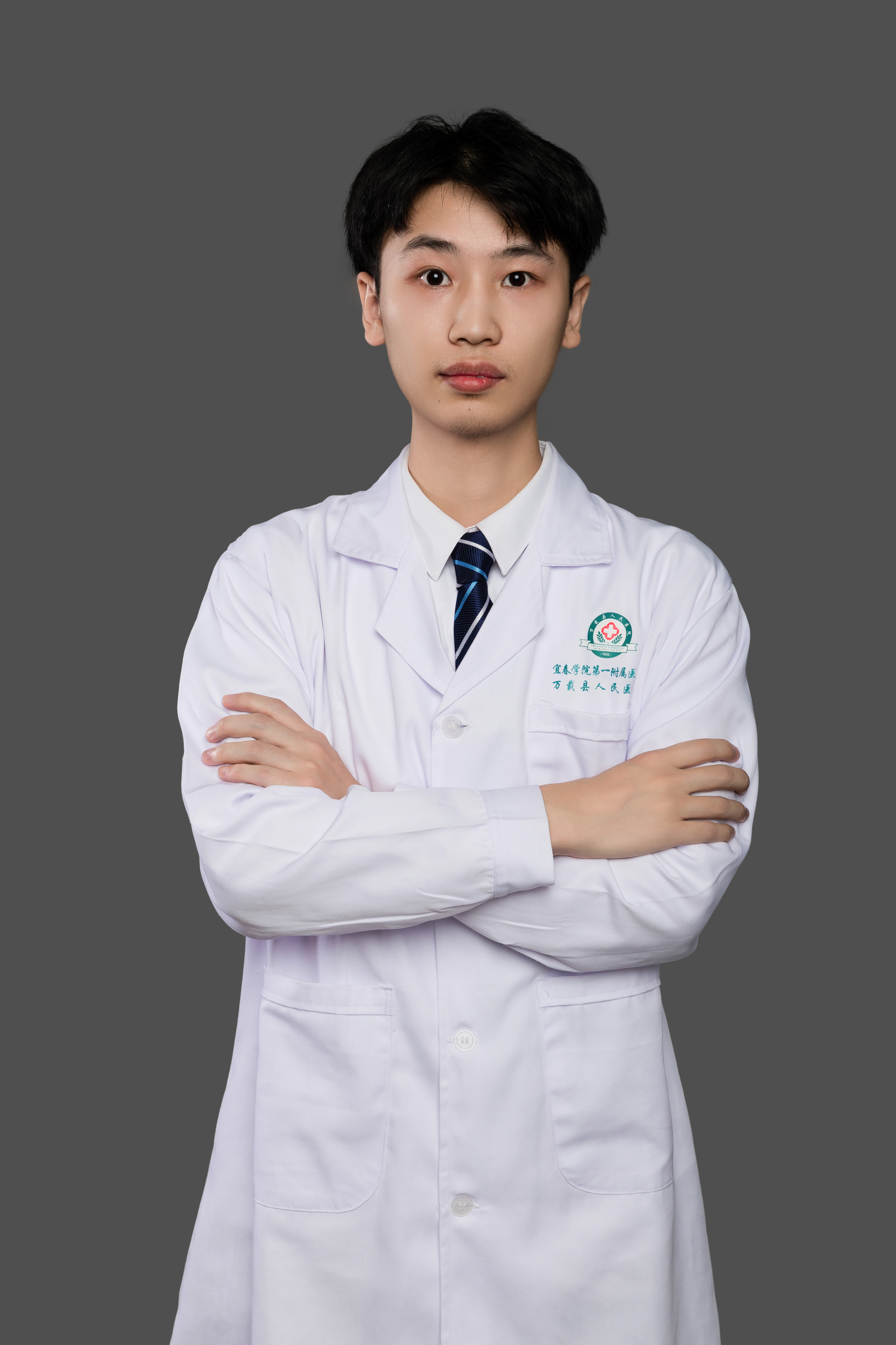 刘堃